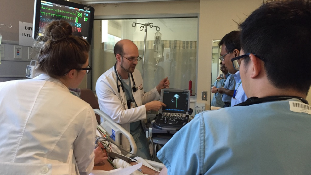 
                         Queen’s University Point-of-Care Ultrasound Fellowship                                                    