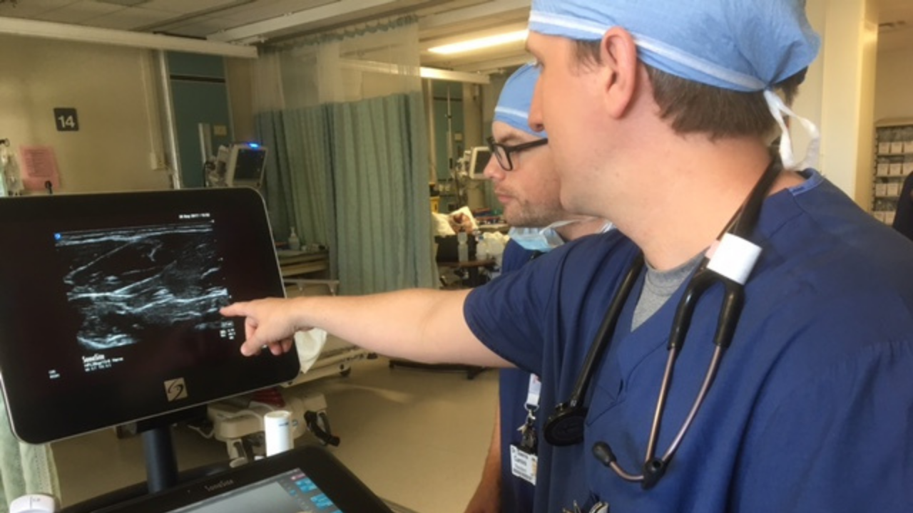 
                         Queen’s University Point-of-Care Ultrasound Fellowship                                                    