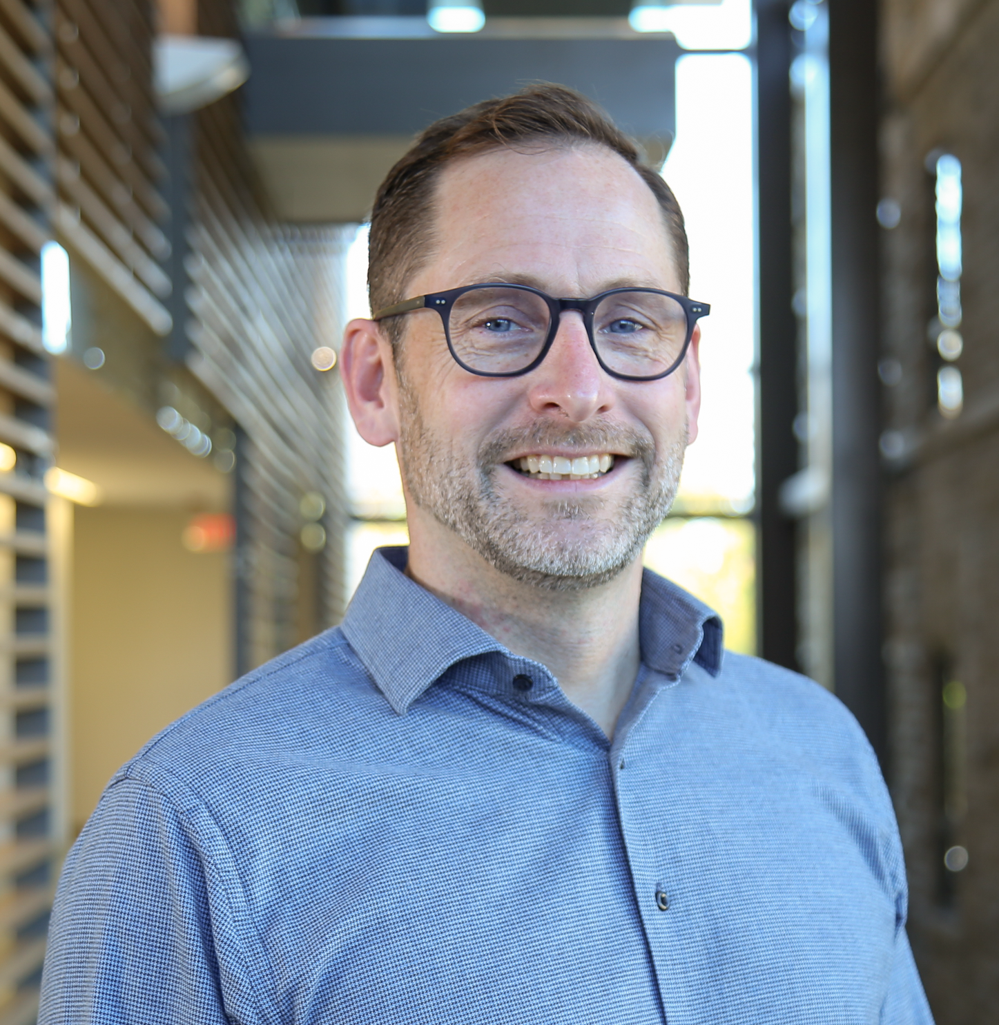 Dr. David  Messenger