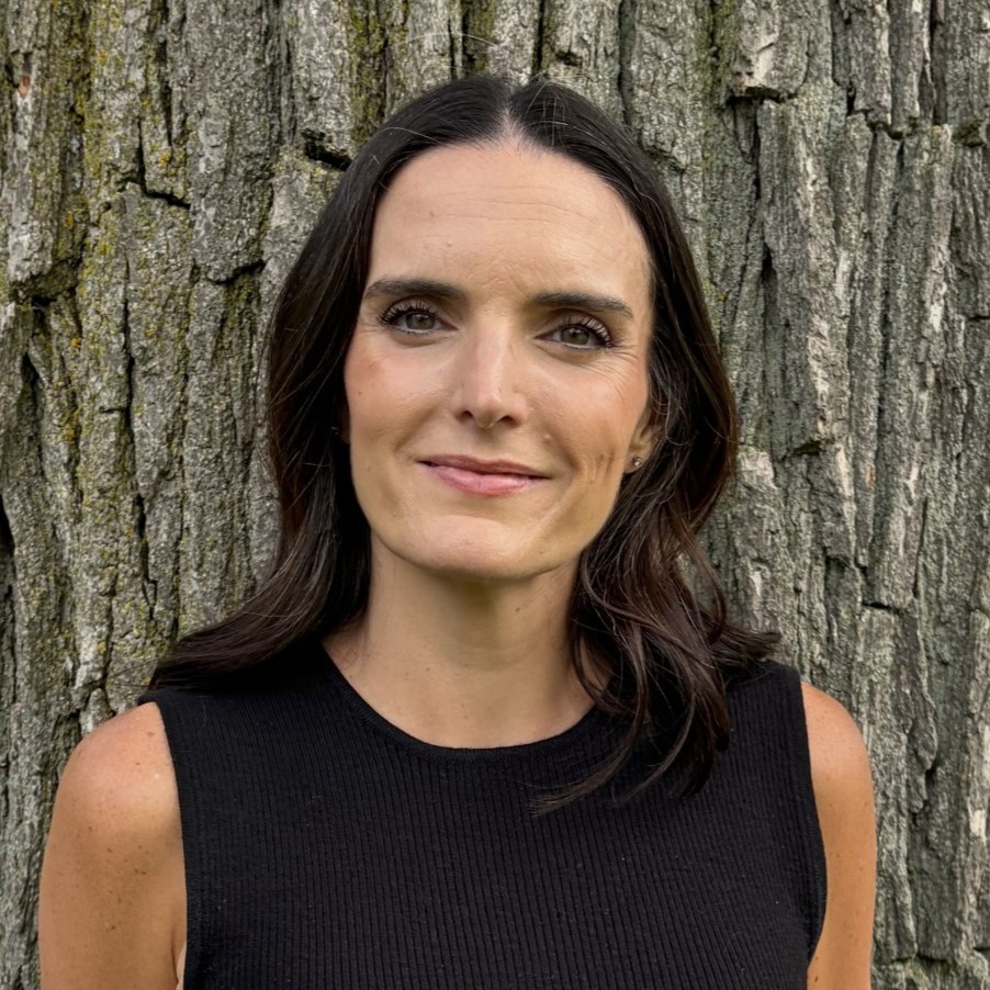  Lindsay O'Donnell